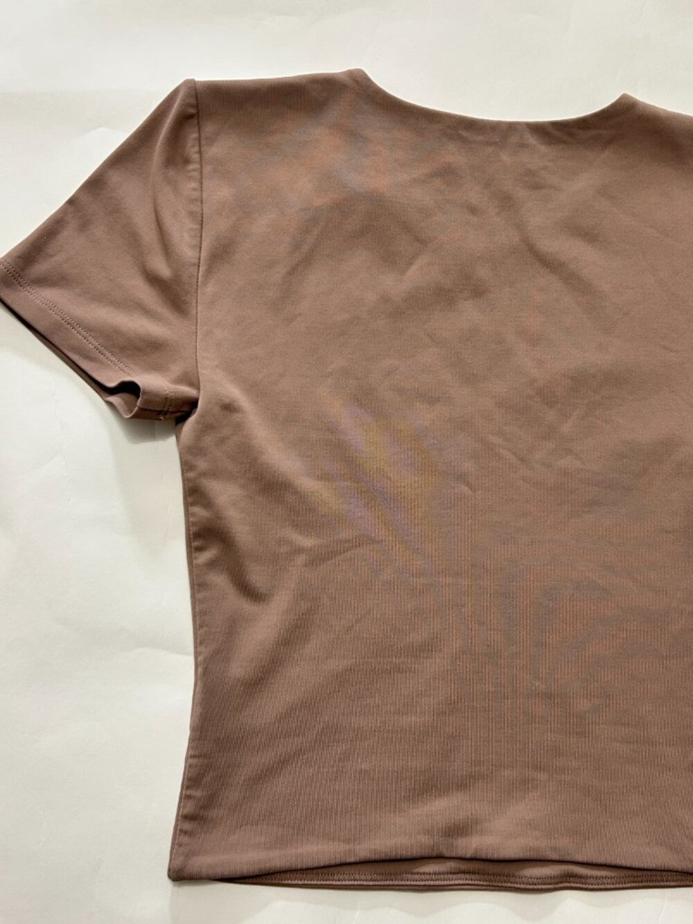 Aritzia Babaton Contour Crew Cropped Top T-Shirt Womens size S warm taupe - Picture 10 of 11